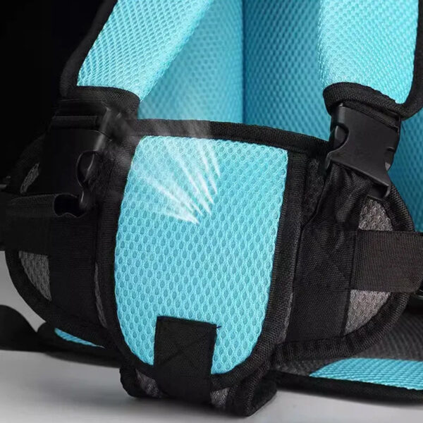 Children's Cartoon Portable Car Safety Seat👶 - Image 9